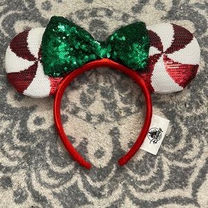 Sequin Christmas Minnie Mouse Ears
